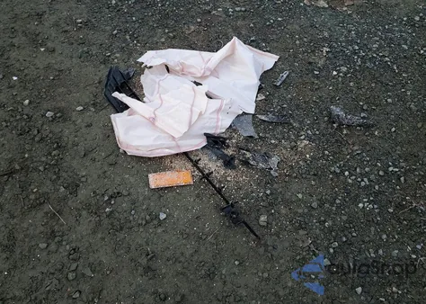 2021 Volkswagen Atlas Cross Sport Sel Premium R-Line z USA, uszkodzony, nr VIN 1V2FE2CA7MC201330